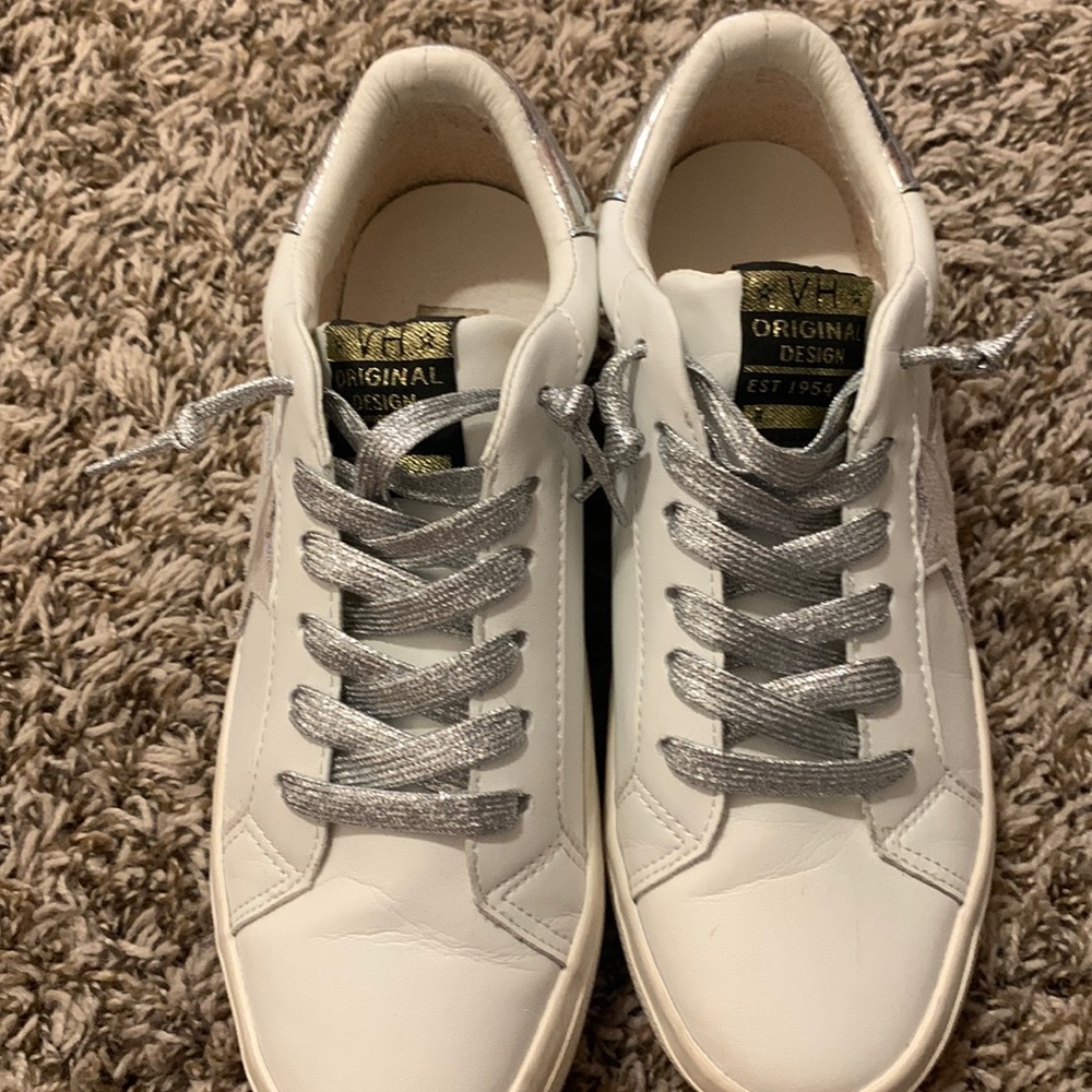 Vintage Havannas in good shape!